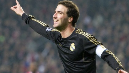 开云体育世界杯-巴萨冲垮新西兰，当足球殖民现代性在绿茵场显形