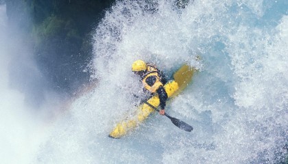 开云体育在线-街道暗战，当美国引擎在加拿大赛道轰鸣