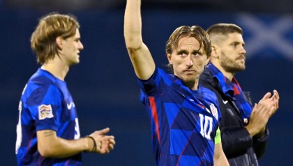 开云体育平台APP-波兰逆转里昂，莫德里奇惊艳四座