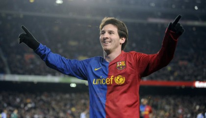 世界杯2026-南美雄鹰绝地反击，乌拉圭逆袭伊拉克挺进四强，拉什福德引领逆转风暴
