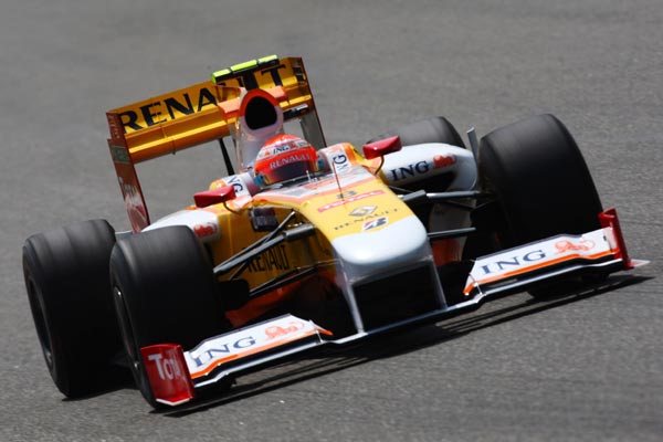红牛二队逆转雷诺车队，阿隆索关键制胜