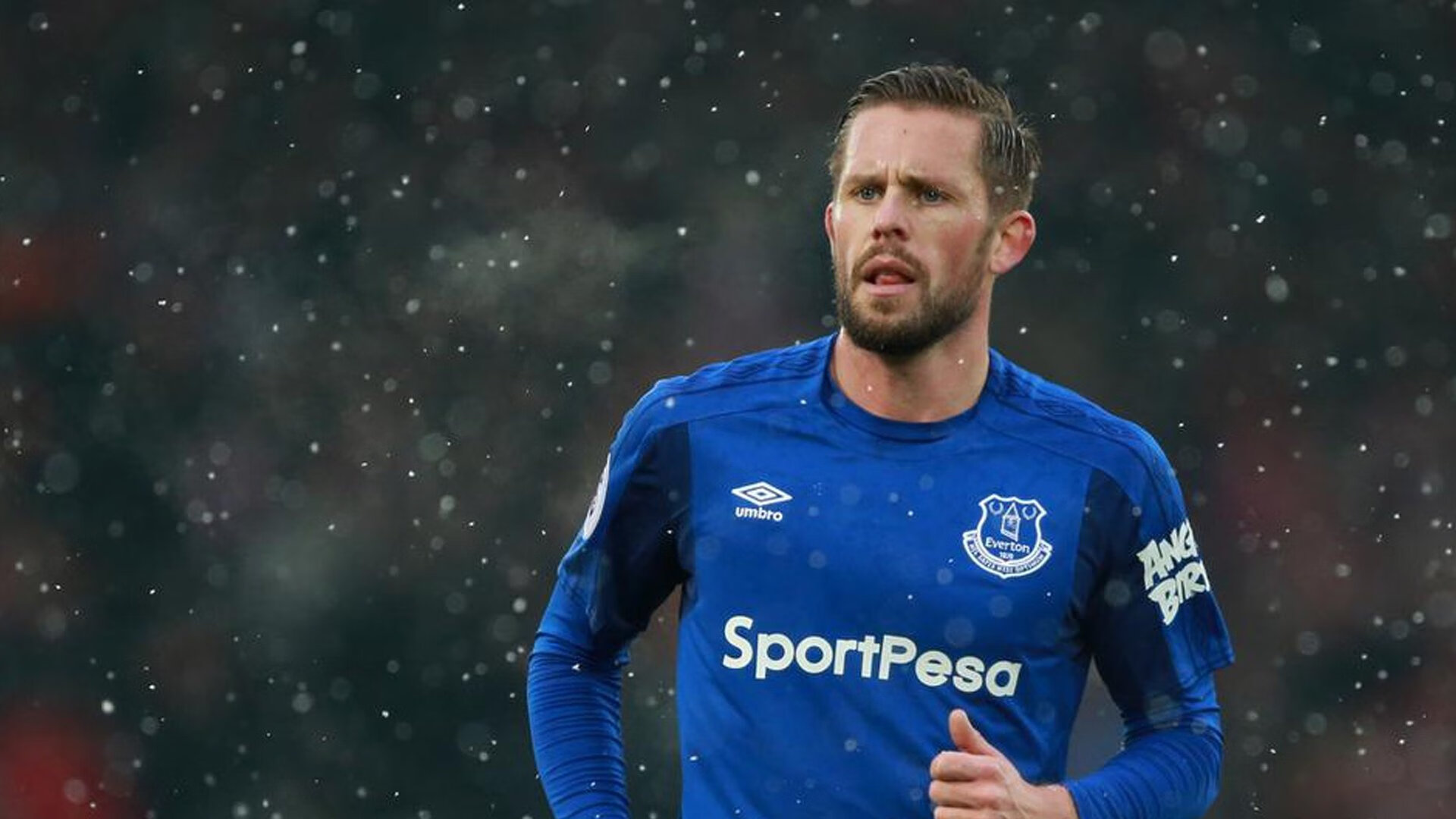 戈麦斯封神夜，突尼斯用足球为阿拉伯之春写下热血续章