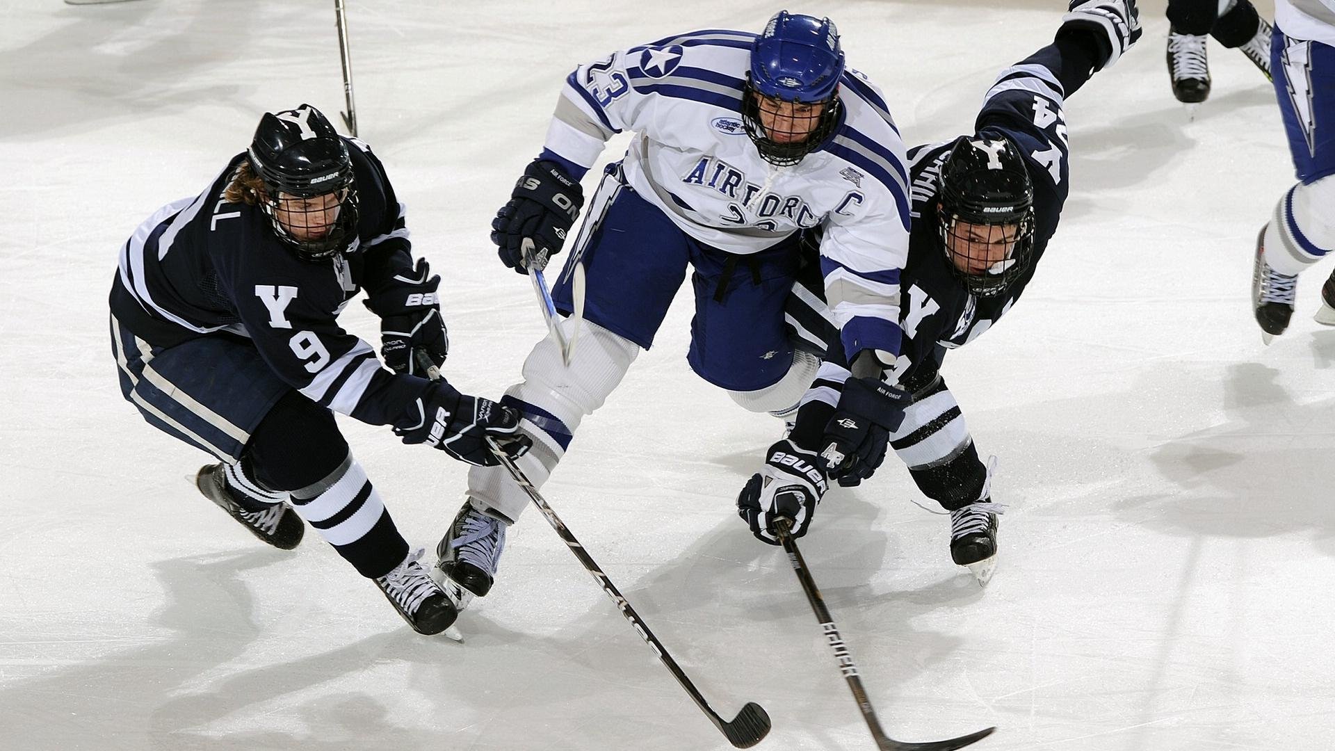当金字塔的阴影投射在总决赛荧幕上，埃及拿下卡塔尔背后的体育文明博弈